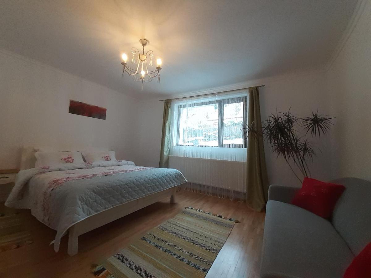 R-House Apartment บราชอฟ ภายนอก รูปภาพ