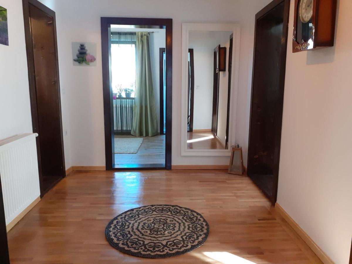 R-House Apartment บราชอฟ ภายนอก รูปภาพ