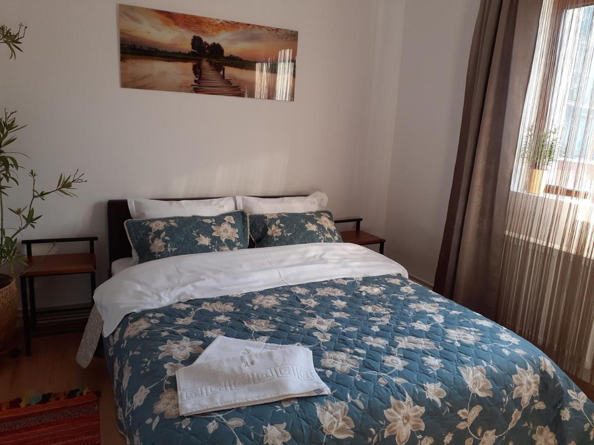 R-House Apartment บราชอฟ ภายนอก รูปภาพ